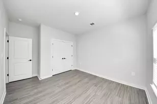 7711 Longmire Rd, Conroe, TX 77304 - Photo 23