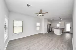 7711 Longmire Rd, Conroe, TX 77304 - Photo 15