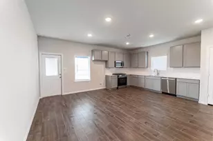 14238 Hay Mdw Ln, Needville, TX 77461 - Photo 9