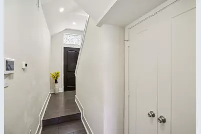 209 Burr Street #C, Houston, TX 77011 - Photo 5