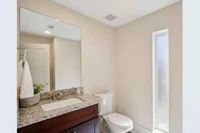 209 Burr Street #C, Houston, TX 77011 - Photo 23