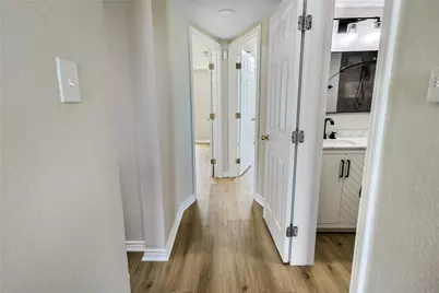 5919 Avenue R, Galveston, TX 77551 - Photo 15