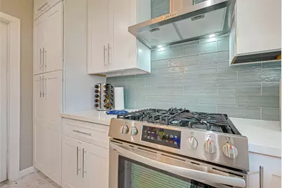 5330 Hialeah Drive, Houston, TX 77092 - Photo 13