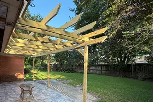 6131 Indigo St, Houston, TX 77074 - Photo 3