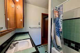 6131 Indigo St, Houston, TX 77074 - Photo 9