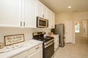 2811 Acacia Fair Ln, Fresno, TX 77545 - Photo 15