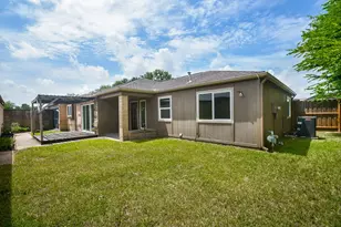2426 Colton Hollow Dr, Houston, TX 77067 - Photo 9