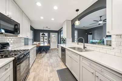 10814 Desert Springs Circle, Houston, TX 77095 - Photo 7