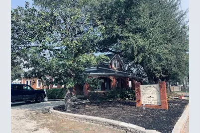 717 E 1st Street #1, Humble, TX 77338 - Photo 3