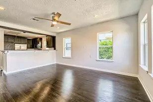 519 W Clay St, Houston, TX 77019 - Photo 5