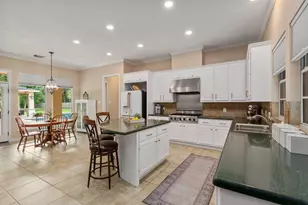 12219 Pin Oak Dr, Magnolia, TX 77354 - Photo 11