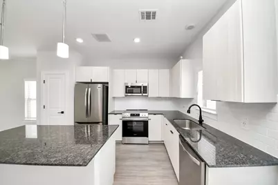 7711 Longmire Road #37, Conroe, TX 77304 - Photo 11
