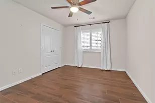 3510 Harbor Pass Ln, Friendswood, TX 77546 - Photo 25