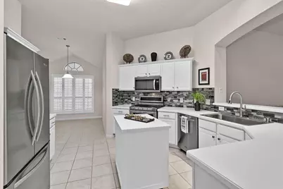 3510 Harbor Pass Lane, Friendswood, TX 77546 - Photo 7