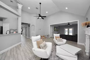 6923 Crystal Point Dr, Katy, TX 77449 - Photo 15