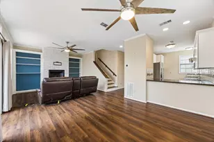 2408 Intrepid Way, League City, TX 77573 - Photo 5