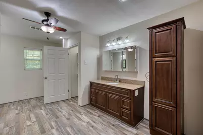 7804 Fm 834 E, Hull, TX 77564 - Photo 21