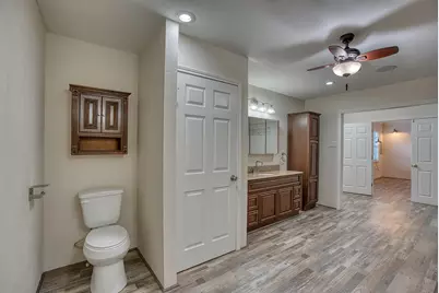 7804 Fm 834 E, Hull, TX 77564 - Photo 17