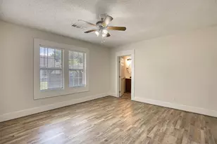 7804 Fm 834 E, Hull, TX 77564 - Photo 27