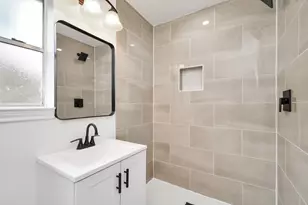 4147 Brookston St, Houston, TX 77045 - Photo 15