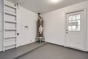 4147 Brookston St, Houston, TX 77045 - Photo 17