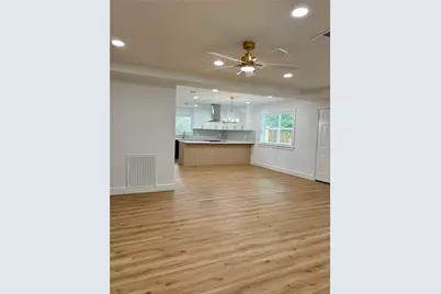 3742 Royal Manor Drive, Houston, TX 77082 - Photo 5