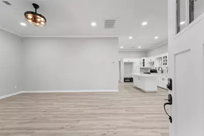 7912 Cypress Street, Houston, TX 77012 - Photo 9