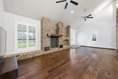 309 Nugent Drive, Port Neches, TX 77651 - Photo 5