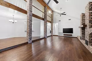 309 Nugent Dr, Port Neches, TX 77651 - Photo 7