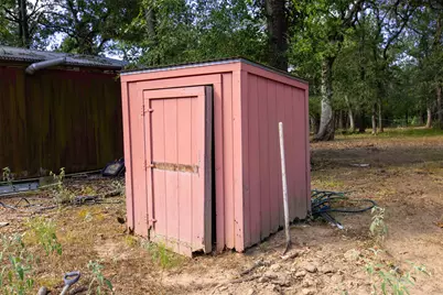 1960 County Road 413, Lexington, TX 78947 - Photo 25