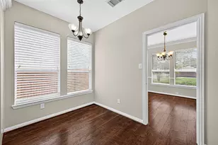 30 Whetstone Ridge Way, The Woodlands, TX 77382 - Photo 11