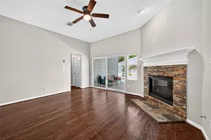 30 Whetstone Ridge Way, The Woodlands, TX 77382 - Photo 15