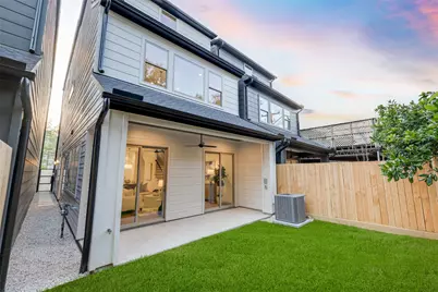 1042 Voight Street, Houston, TX 77009 - Photo 35