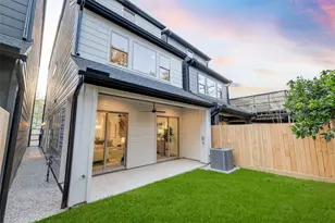 1042 Voight St, Houston, TX 77009 - Photo 35