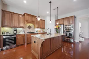 2812 Pergola, League City, TX 77573 - Photo 11