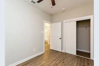 10317 Lake Road #13B, Houston, TX 77070 - Photo 15