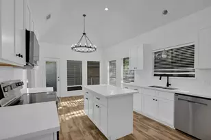 12411 Exbury Ct, Tomball, TX 77377 - Photo 17