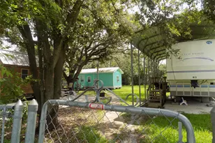 415 5th St, San Leon, TX 77539 - Photo 23