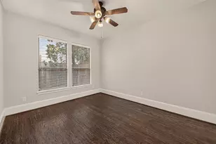 1341 Studer St, Houston, TX 77007 - Photo 19