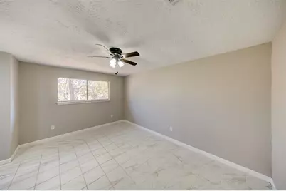 361 Dawn Hill Drive, Friendswood, TX 77546 - Photo 17