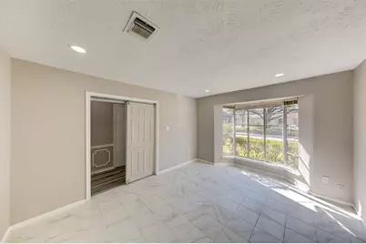 361 Dawn Hill Drive, Friendswood, TX 77546 - Photo 5