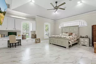 11 Mary's Creek Ln, Friendswood, TX 77546 - Photo 17