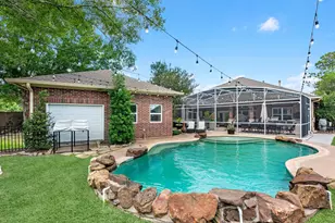 11 Mary's Creek Ln, Friendswood, TX 77546 - Photo 31
