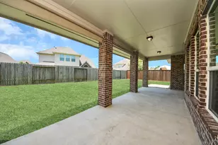 12119 Sandstone Cir, Mont Belvieu, TX 77535 - Photo 29