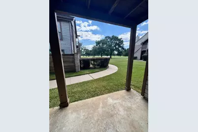 8409 Sands Point Drive, Houston, TX 77036 - Photo 9
