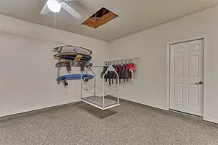 11127 Hunters Landing, Montgomery, TX 77356 - Photo 33