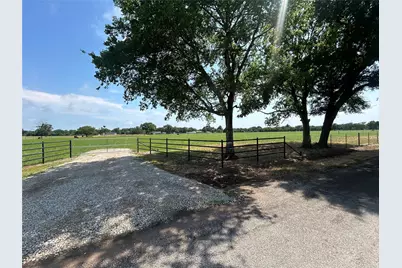 38645 Wiggins Road, Hempstead, TX 77445 - Photo 9