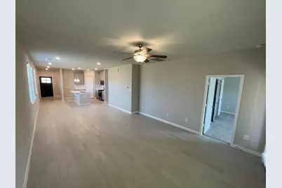 2035 Myrtle Oak Court, Conroe, TX 77304 - Photo 9