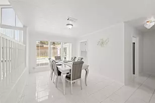 6822 Marisol Dr, Houston, TX 77083 - Photo 7