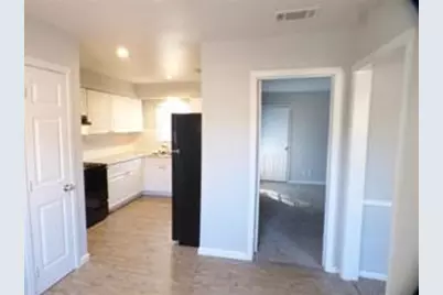8715 Ilona Lane, Houston, TX 77025 - Photo 5